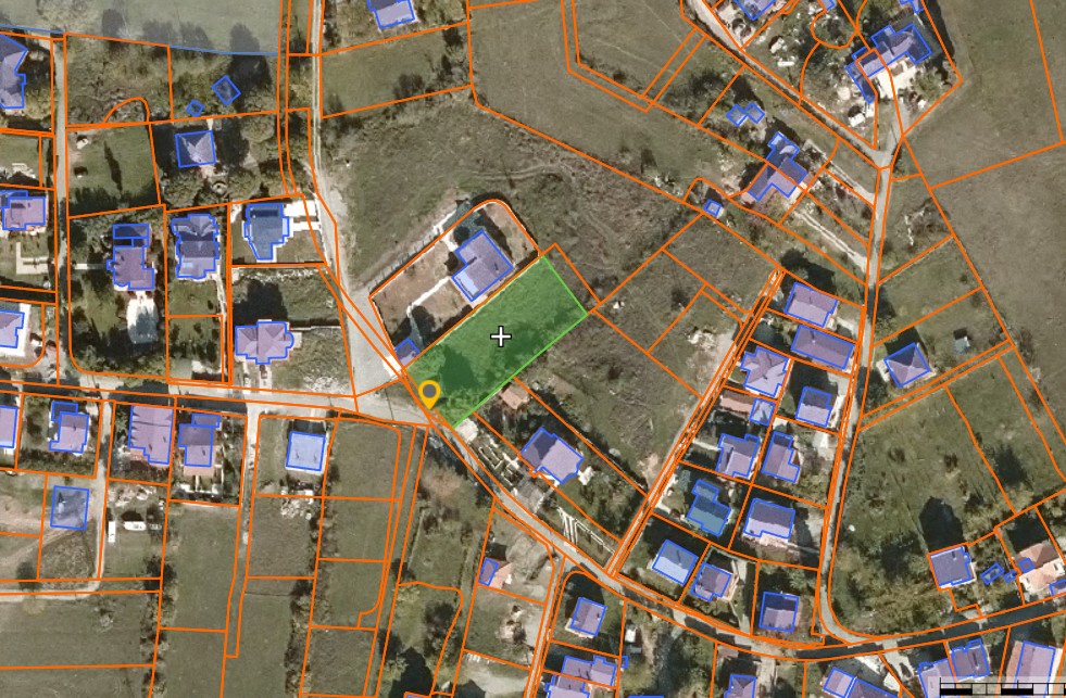 Prodaje se plac u Zagoric , Podgorica