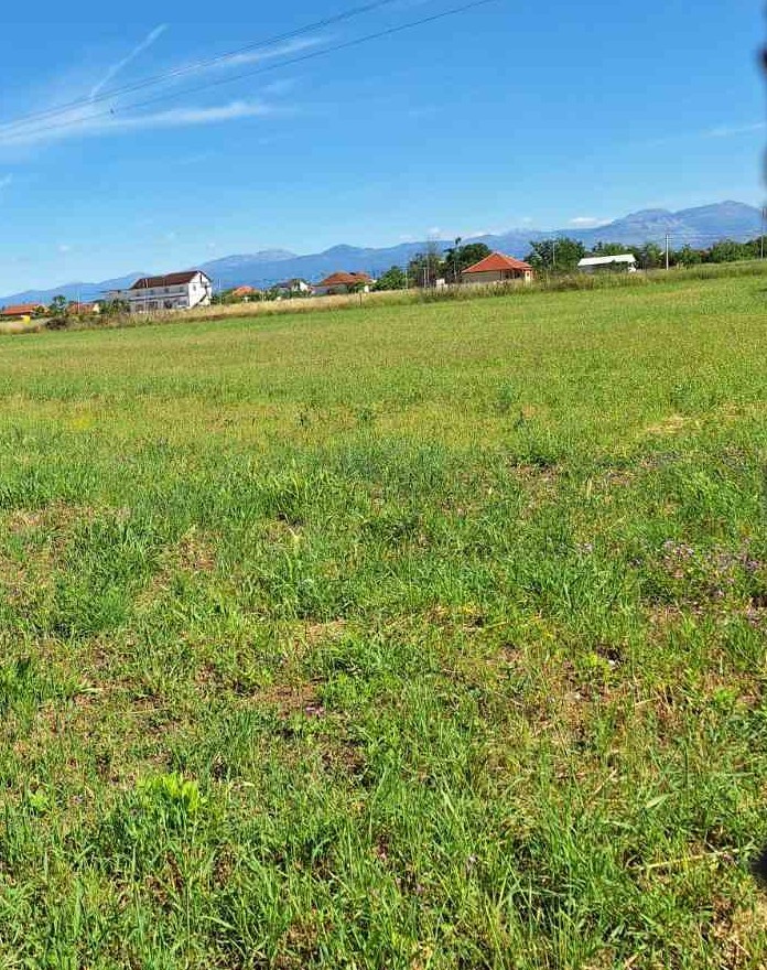 Prodaje se plac,Trešnjica,Golubovci