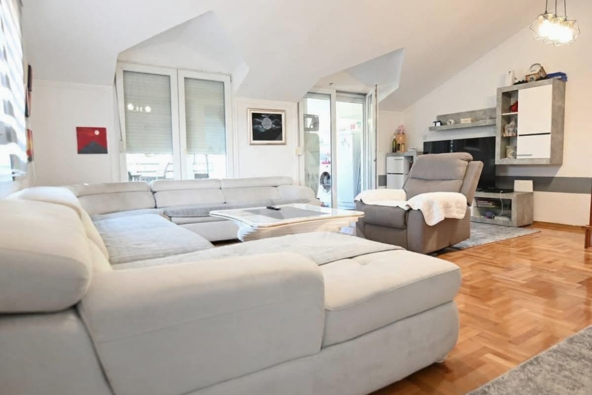 Nicely furnished two-bedroom apartment for sale on the roundabout in Donja Gorica, Podgorica